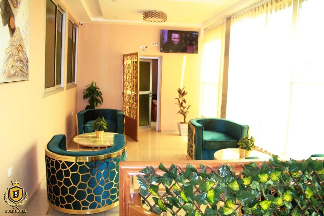 Gold Hotel Bafang Екстер'єр фото